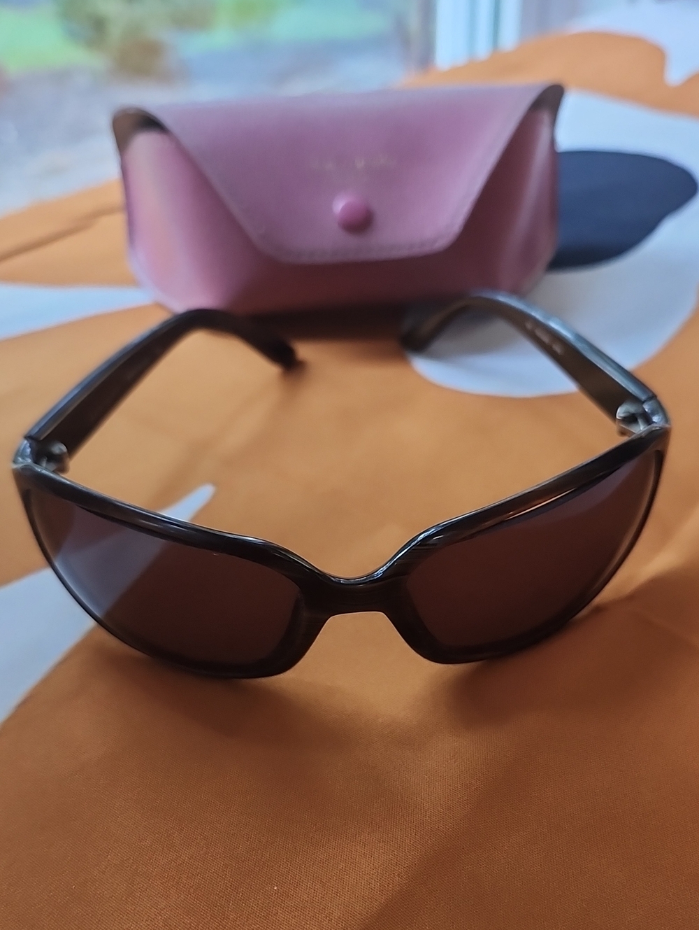 Kate Spade Sunglasses And Pink Case. Glasses Made In Itally. See All Pics